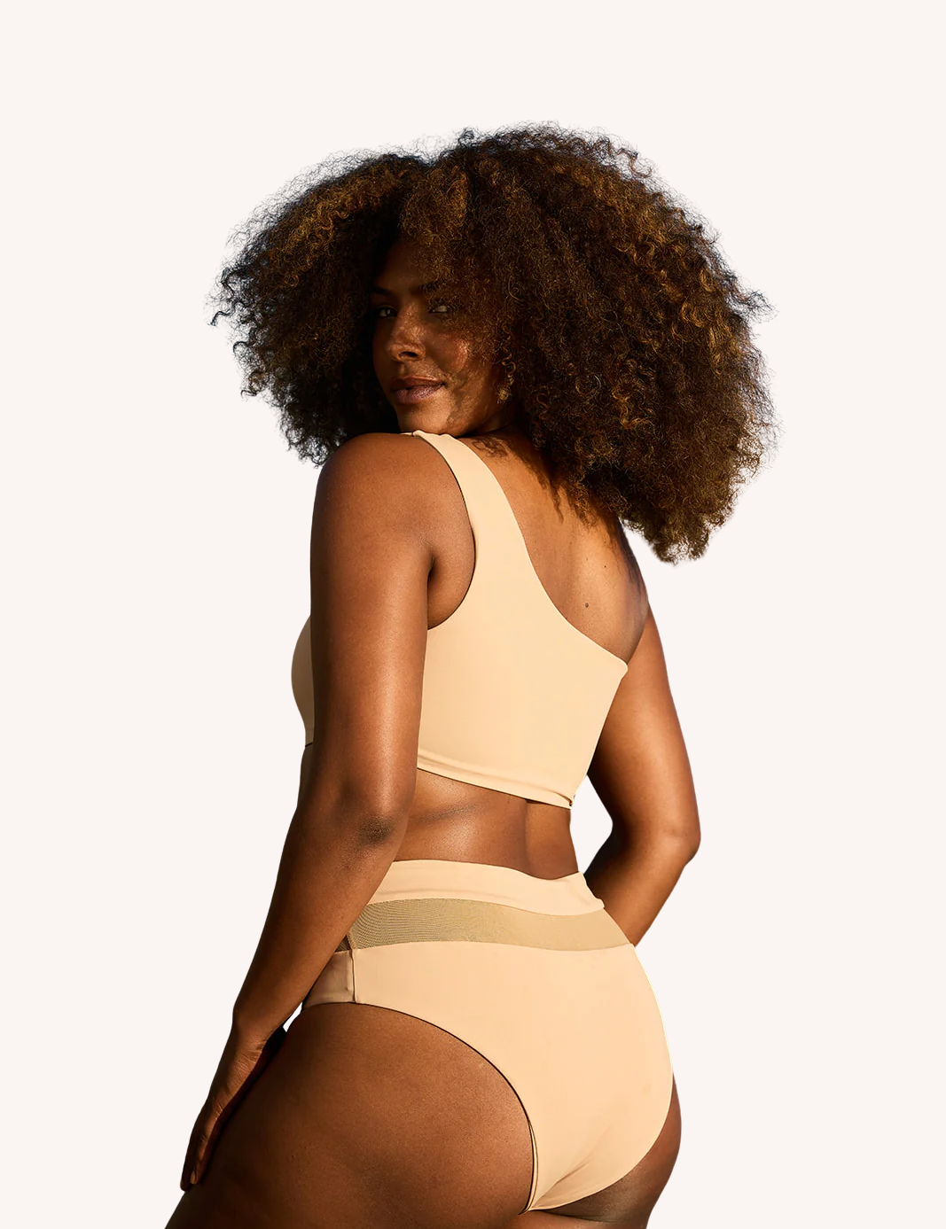 20250410-NomadsSwimwear-1487.png