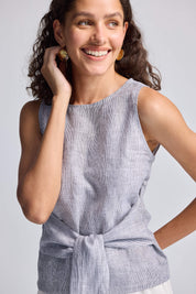 Front-tie Top in Linen Stripes Moodshot