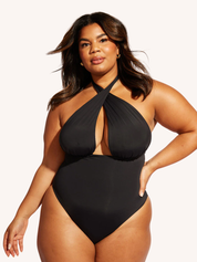 Isle One Piece | Black