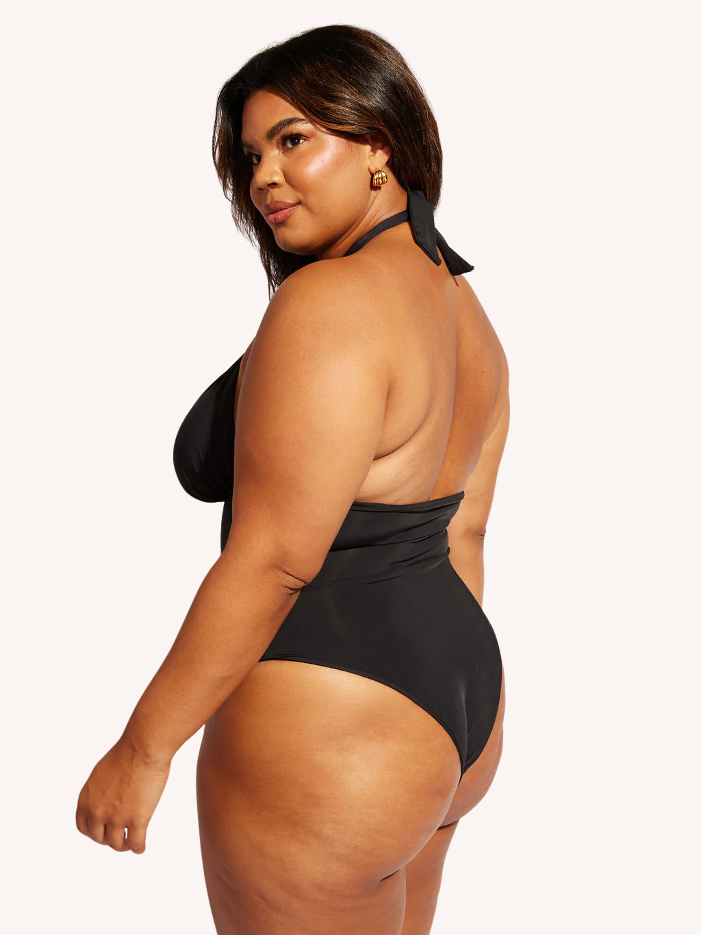 Isle One Piece | Black