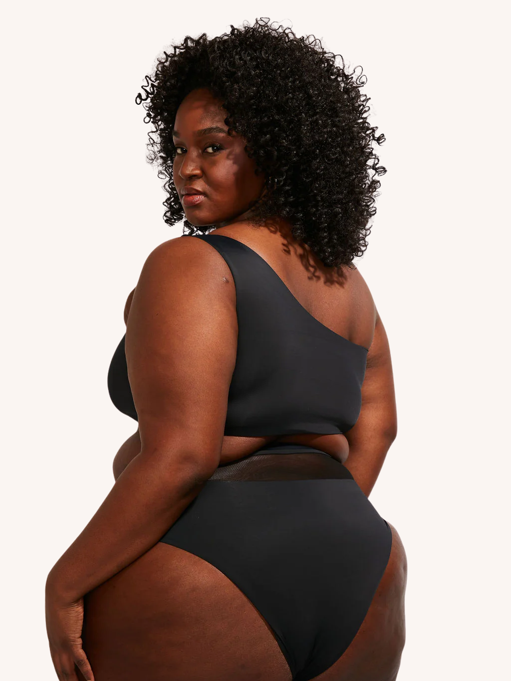 Bay Bottom II | Black